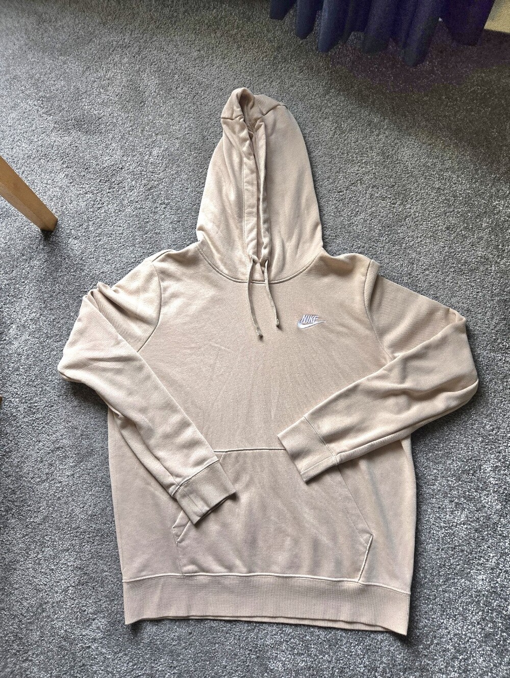 Nike Men's Beige Sandstone Hoodie